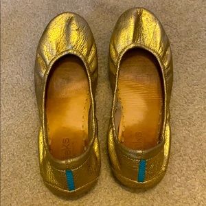 Tieks flats size 7
